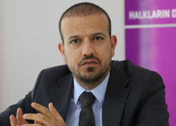 Kaçmaz: Yeni anayasa toplumsal sözleşmeyle mümkün