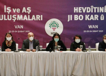 HDP, KHK’lilerin sorunlarını dinledi