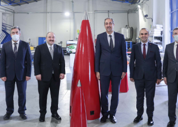 Bakan Varank: Ay ile ilk teması kendi milli ve özgün uzay aracımızla başarmak istiyoruz