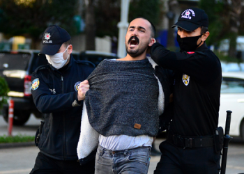 Adana’da Boğaziçi eylemine 9 gözaltı