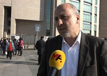 Ahmet Şık: Gençler ölü toprağı kaldırıyor