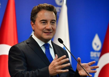 Babacan: Türkiye’ye demokrasi bölgedeki demokrasi başarısıyla gelir