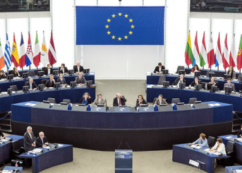 Sol Grup Eş Başkanı Schirdewan’dan HDP için AP’ye çağrı