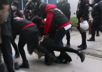 İzmir’de Boğaziçi protestosunda 27 gözaltı