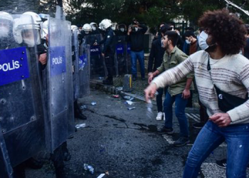 Öğrenciler: Boğaziçi direnişi sadece bir başlangıç