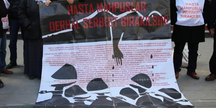 “Şiddetli ağrılar çeken hasta tutuklu İpek tahliye edilsin” “Şiddetli ağrılar çeken hasta tutuklu İpek tahliye edilsin”