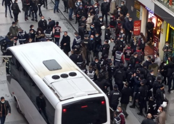 İzmir’de Boğaziçi eylemine polis müdahalesi