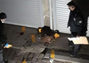 İzmir’de sokak ortasında kadın cinayeti