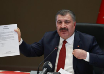 Koca: Üretici firma bir ülkeye aşıyı bedava bağışlar mı?