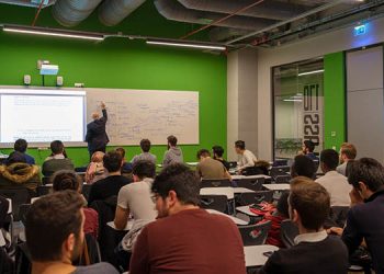 Lisansüstü eğitim başvuruları başladı; Son gün 28 Şubat