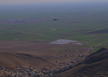 Ömeryan’da helikopter hareketliliği