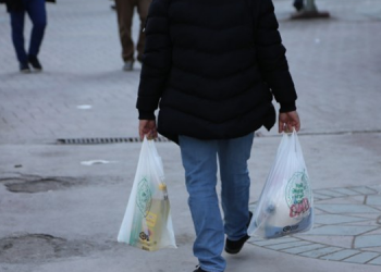 Kimse bir poşete ne kadar vergi ödediğini bilmiyor