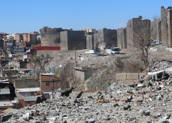 “Çadır kurup burada yaşayacağız”