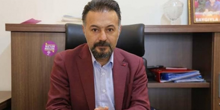 Hakkari milletvekili Dede: Sınır hattında insan avı yaşanıyor Hakkari milletvekili Dede: Sınır hattında insan avı yaşanıyor