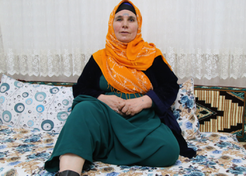 ‘Barış istedim ayağıma kelepçe taktılar’