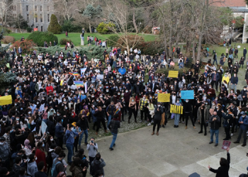 Boğaziçi’nde tutuklu öğrenciler için boykot kararı
