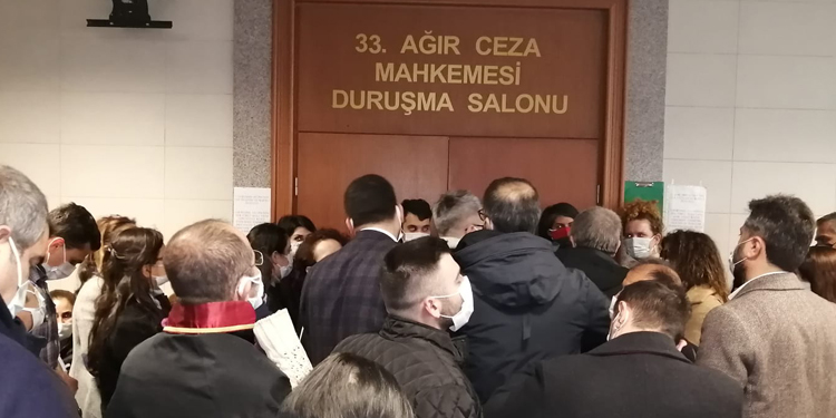 Cumartesi Anneleri’nin duruşması başladı Cumartesi Anneleri’nin duruşması başladı