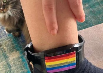 Elektronik kelepçeler kırılıyor