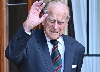 İngiltere Kraliçesi Elizabeth’in eşi Prens Philip, kalp ameliyatı oldu