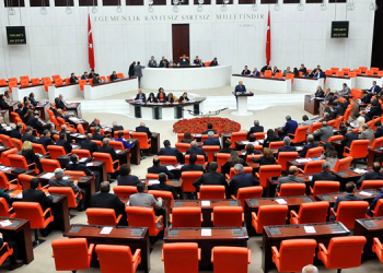 Meclis’e 10 yeni fezleke geldi