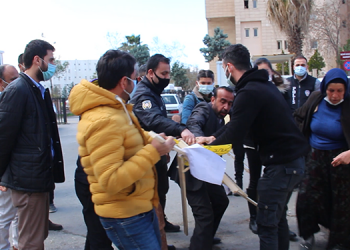 Polis Şenyaşarlara müdahale etti