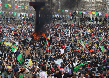 Siyasi partilerden çağrı: Newroz ateşini birlikte yakalım
