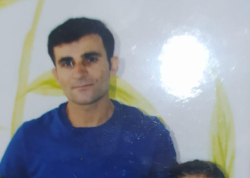 Telefon görüşmesine giden tutukluya tekmil dayatması