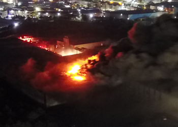 Tuzla’da et üretim fabrikasında yangın: Bir işçi ağır yaralandı