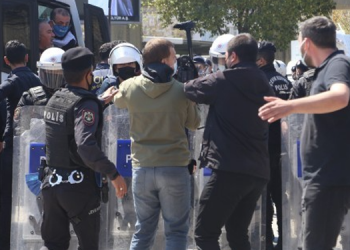 1 Mayıs açıklamasında onlarca işçi gözaltına alındı