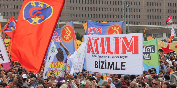 Politika okurlarından 1 Mayıs çağrısı Politika okurlarından 1 Mayıs çağrısı