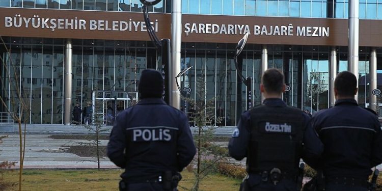 Kayyımın işçi kıyımı AYM’den döndü