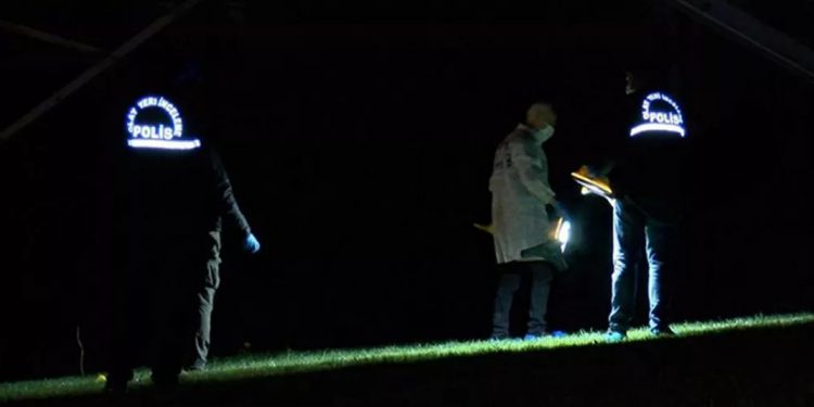 Esenler’de kadın cinayeti: Yol üzerinde bıçaklanarak öldürüldü Esenler’de kadın cinayeti: Yol üzerinde bıçaklanarak öldürüldü