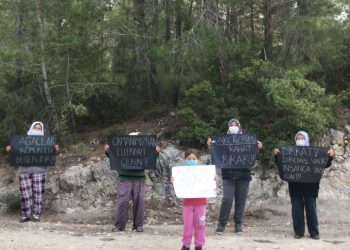 İkizköy halkı ağaç kıyımına karşı nöbette