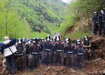 Rizeli siyasetçilerden İkizdere’yi sahiplenme çağrısı