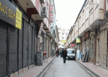 CHP’den Van raporu: 800 esnaf sicil kaydını sildi