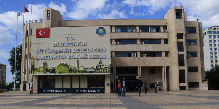 Diyarbakır’da ‘sendika değiştir’ mobingi Diyarbakır’da ‘sendika değiştir’ mobingi