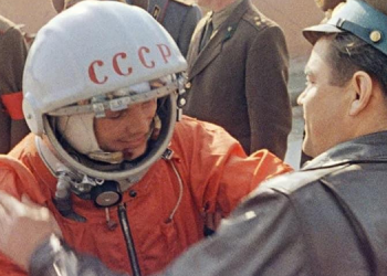 Dünyada bir ilk: İnsanoğlu uzayda