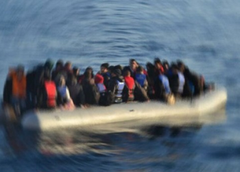 Akdeniz’de tekne kazası: En az 100 mülteci yaşamını yitirdi