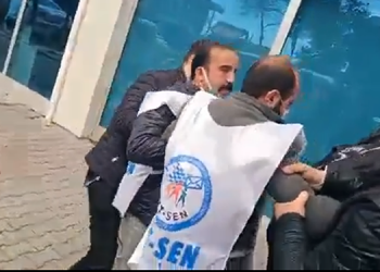 PTT işçilerine SGK önünde gözaltı