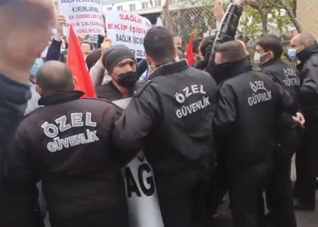 Cerrahpaşa’da sağlık işçileri eylem yaptı