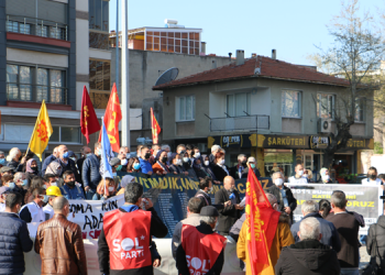 Soma davası başladı: O tekmeyi her gün yeni bir hukuksuzlukla atıyorsunuz