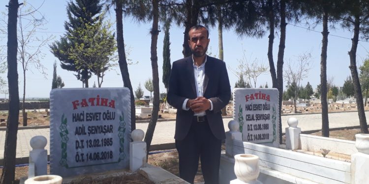 Şenyaşarlar mezarlık ziyaretinde adalet talep etti