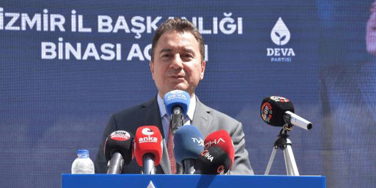 Babacan: Ülkenin gerçek gündemi ekonomi Babacan: Ülkenin gerçek gündemi ekonomi