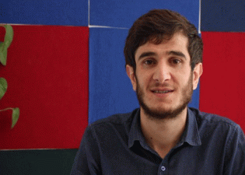 Ertaş: Kürtçe için en büyük sorumluluk ailelerde