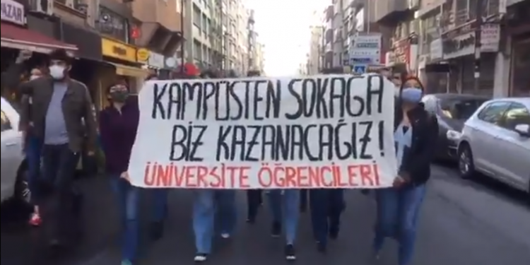 Taksim’e çıkmak isteyen çok sayıda kişi gözaltına alındı