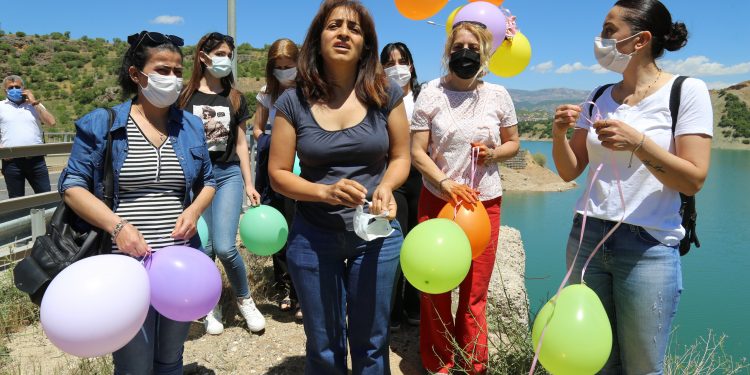 Kadınlar bir kez daha ‘Gülistan Doku nerede?’ diye seslendi