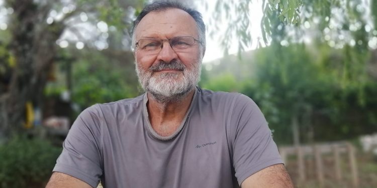 Savaş pilotu Altan: Esirleri infaz edenler kimyasal madde kullanmaz mı?