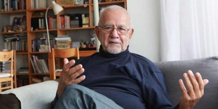 Barış Akademisyenleri: Ülke derin bir çukura yuvarlanıyor Barış Akademisyenleri: Ülke derin bir çukura yuvarlanıyor