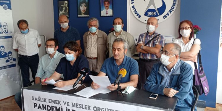 Sağlık meslek örgütlerinden gözaltı tepkisi Sağlık meslek örgütlerinden gözaltı tepkisi
