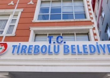 Tirebolu Belediyesi işçi maaşlarını ödeyemiyor